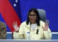 Cifra de fallecidos asciende a 2,595 en Venezuela tras doble terremoto; Delcy Rodríguez defiende la respuesta oficial