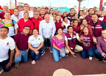Rafael Marín reafirma compromiso con la 4T en asamblea informativa en Felipe Carrillo Puerto