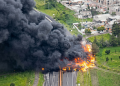 Explota pipa de combustible en Hueyotlipan; cierran en su totalidad la carretera México-Veracruz