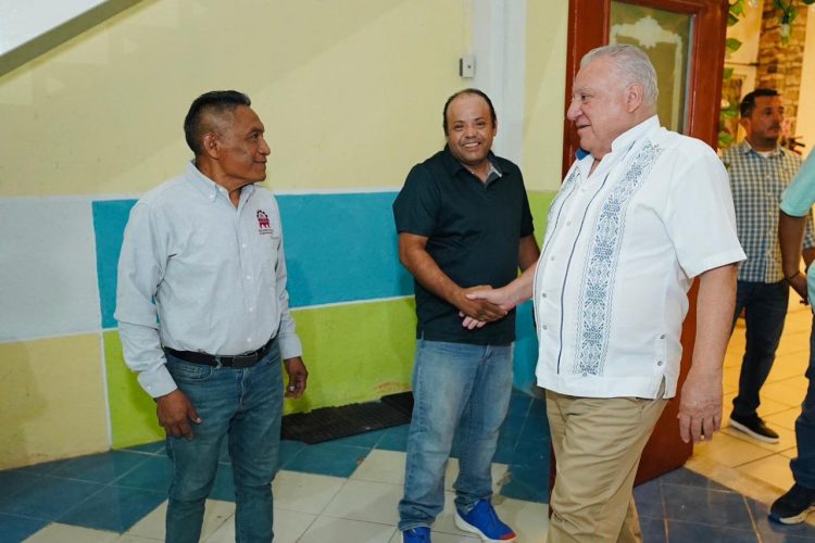 Rafa Marín participa como invitado en asamblea en defensa de la soberanía con ingenieros; abordan desarrollo en clave del Segundo Piso de la Transformación