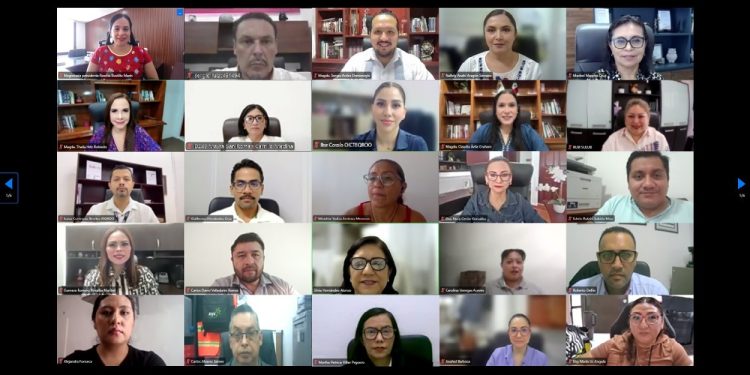 Conmemora TEQROO el ejercicio del voto de las mujeres en México con conferencia magistral