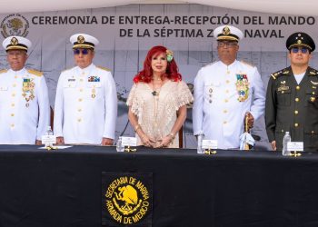 ¡Cambio de mando en Lerma! Vicealmirante Rafael Nemesio Vázquez asume la Séptima Zona Naval