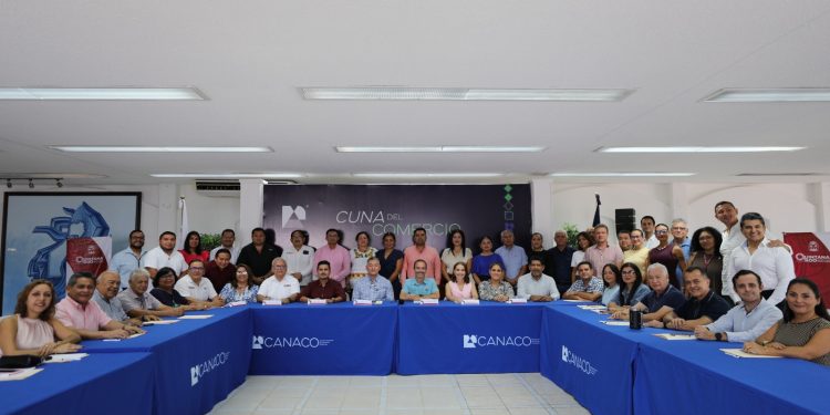 Impulsan la economía del sur de Quintana Roo: Presentan a empresarios el proyecto aeronáutico Zenith con inversión de 15 millones de dólares