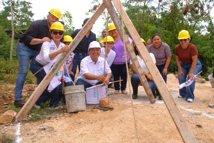 Nivardo Mena entre crimen y saqueo, aliado de “La Mafia Verde” acaba con futuro de los habitantes de Lázaro Cárdenas