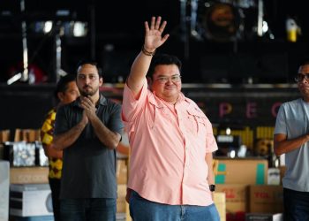 José Luis Chacón un hambriento de poder y dinero, el #Borgista/Morenista, hunde día a día las Finazas de #Cozumel.