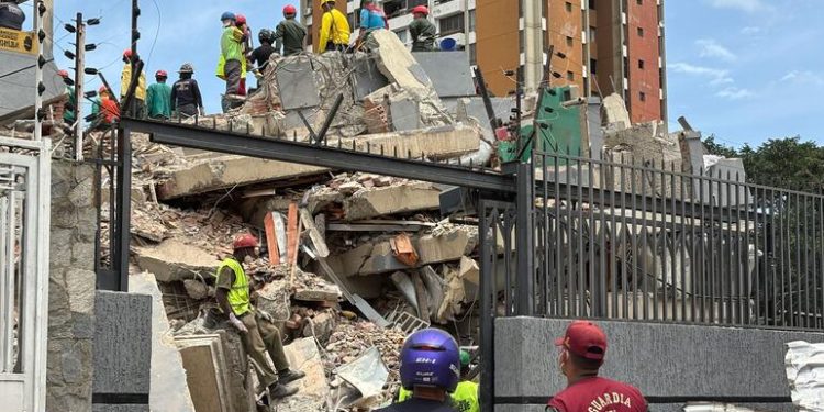 Despliegue internacional de rescate en Venezuela logra salvar a 12 personas tras terremotos: UNDAC