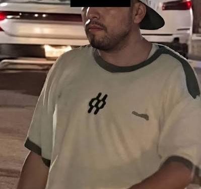 Aficionado detenido tras vandalizar un automóvil durante festejos mundialistas en Playa del Carmen