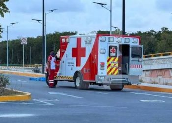 Fatal accidente: Hallan el cuerpo sin vida de un motociclista frente a la estación del Tren Maya en Cancún