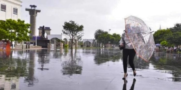 Pronostican lluvias muy fuertes y rachas de viento para Tabasco este lunes; persistirá ambiente caluroso