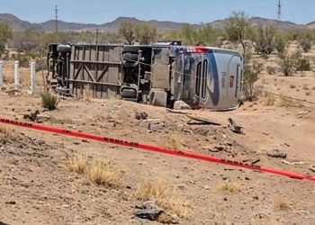 Tragedia carretera: Volcadura de autobús en el tramo Guaymas–Hermosillo deja saldo fatal