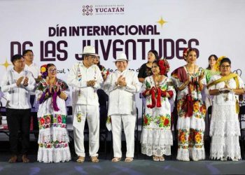 Juventudes celebran cultura y desarrollo con el Renacimiento Maya