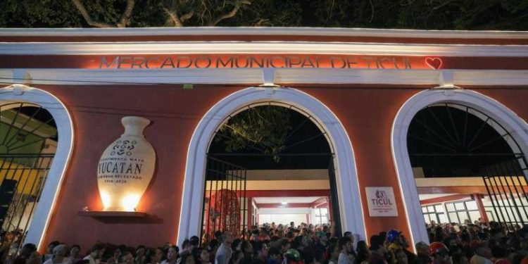 Compromiso cumplido: Renacimiento Maya transforma mercado de Ticul en beneficio de sus 40 mil habitantes