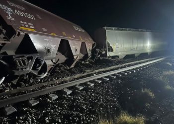 Se descarrila tren con químico corrosivo en Lerdo, Durango; descartan riesgos para la población