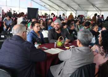 Encabeza Clara Brugada atención a más de 4 mil personas en Audiencia Ciudadana en el Zócalo