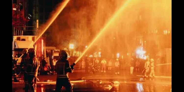 Estalla pipa de gas en la alcaldía Álvaro Obregón; reportan tres lesionados y daños a vivienda