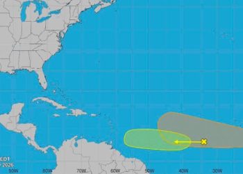 Autoridades monitorean tres zonas de baja presión en el Atlántico; sin riesgo para Quintana Roo