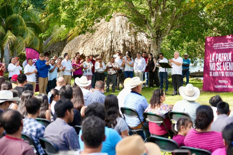 Rafa Marín lleva a Bacalar el llamado a defender la soberanía nacional