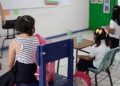 Padres de familia denuncian unos 100 cobros ilegales en escuelas públicas de Quintana Roo