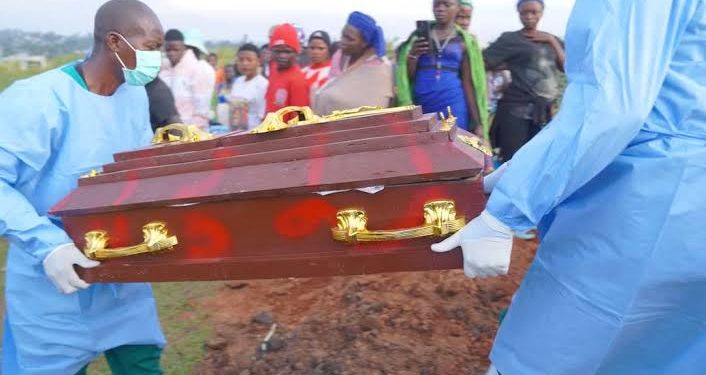 Elevan a más de 5 mil los casos confirmados de ébola en la República Democrática del Congo