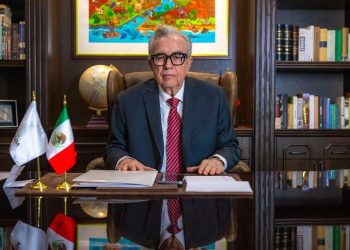 Rubén Rocha Moya solicita nueva licencia indefinida a un día de haber reasumido el cargo en Sinaloa