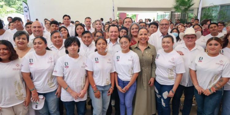 Renacimiento Maya cumple: inicia actividades la Universidad Tecnológica del Mar de Yucatán