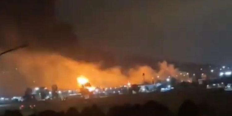 Un dron ruso impacta una locomotora cerca de la frontera entre Ucrania y Polonia tras el paso de una comitiva diplomática