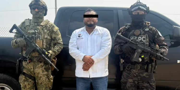 Alcalde de Juchitán, Oaxaca, detenido por extorsión; lo ligan a red de cobro de piso