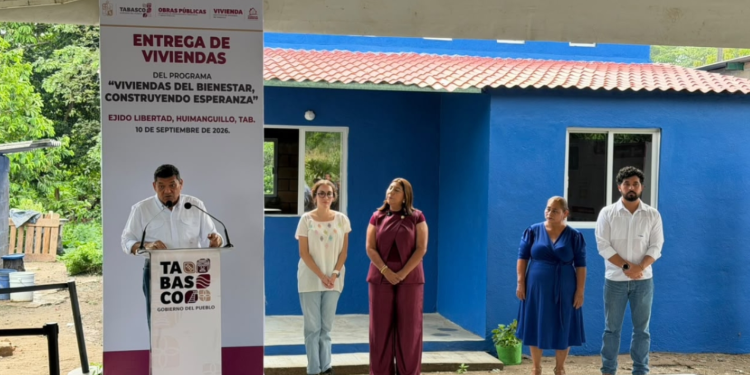 En un tiempo récord Javier May Rodríguez entregó 28 viviendas del programa “Viviendas del Bienestar» en Tabasco