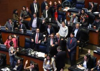 Senado inicia debate para sancionar hasta con siete años de cárcel el uso no autorizado de la identidad gráfica gubernamental