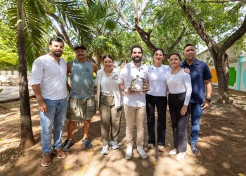 Estefanía Mercado lleva “Parquemanía” a la colonia Ejido y anuncia la primera Tiendita Playense para personas adultas mayores