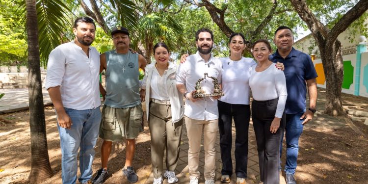 Estefanía Mercado lleva “Parquemanía” a la colonia Ejido y anuncia la primera Tiendita Playense para personas adultas mayores