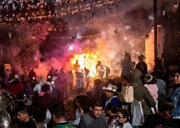 Explosión de pirotecnia durante fiesta patronal en Ixtapaluca deja 12 hospitalizados por quemaduras de tercer grado