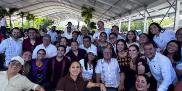 Rafa Marín refrenda su respaldo a Claudia Sheinbaum durante su informe en Cancún