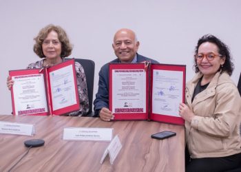 UNAM y Universidad Rosario Castellanos firman convenio para ampliar oferta educativa en ciencias exactas