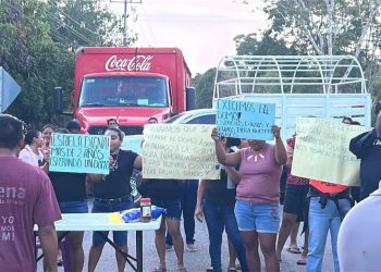 La Mega tranza de los “Domos” ya generó problemas sociales, ciudadanos se manifiestan.
