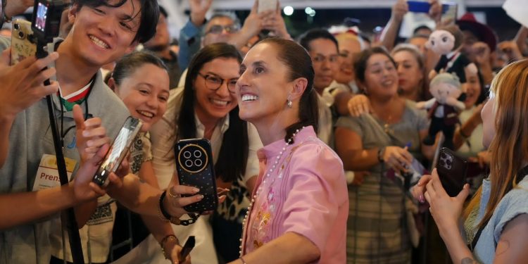 Claudia Sheinbaum anuncia la habilitación de 186 consultorios y un nuevo complejo deportivo en Campeche