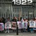 Familias de los 43 de Ayotzinapa se manifiestan ante la SCJN a doce años de la desaparición forzada
