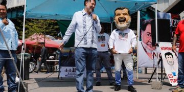 Gerardo Fernández Noroña grabará y exhibirá en redes a ciudadanos que lo increpen en espacios públicos