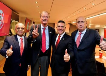 Sheinbaum critica reunión entre Vicente Fox y ‘Alito’ Moreno: «Van por el camino de regreso a la corrupción»