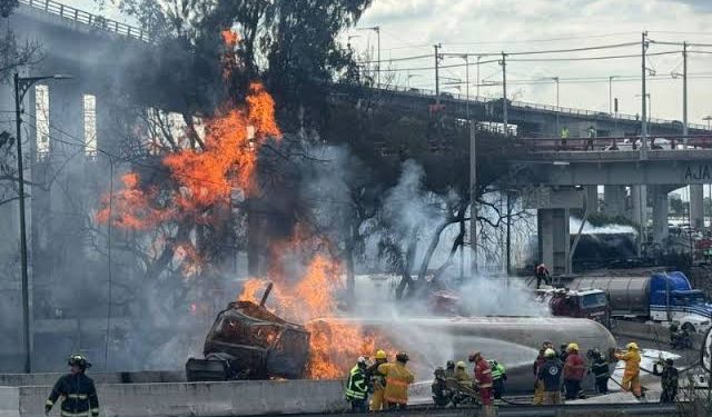 Iztapalapa recuerda a las 32 víctimas de la explosión en La Concordia a un año de la tragedia