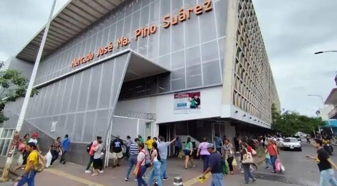 Locatarios del mercado Pino Suárez alistan defensa jurídica tras modificaciones al reglamento municipal