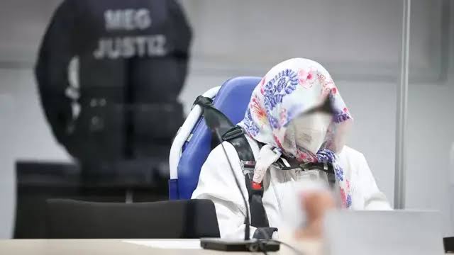 Fiscalía de Alemania investiga por presunta complicidad en asesinatos a exguardia nazi de 105 años