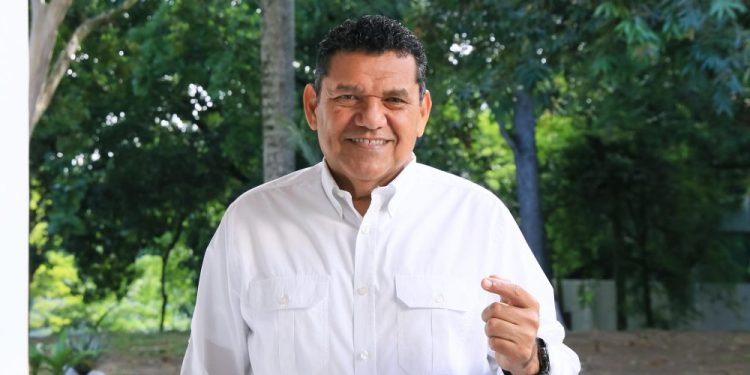 Gobernador Javier May encabezará encendido del alumbrado patrio en Villahermosa tras asistir al Informe Presidencial