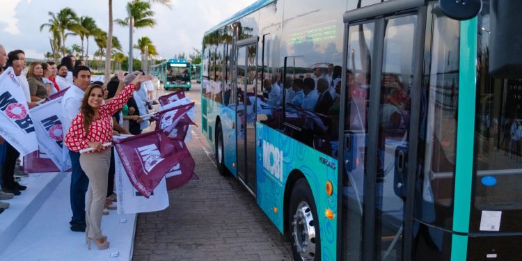 Inician operaciones 100 autobuses híbridos en cuatro nuevas rutas de Cancún