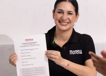 Estefanía Mercado se registra junto a fundadores de Morena para coordinar los trabajos de Defensa de la Transformación en Playa del Carmen