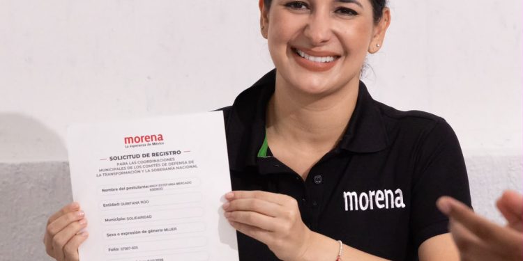 Estefanía Mercado se registra junto a fundadores de Morena para coordinar los trabajos de Defensa de la Transformación en Playa del Carmen