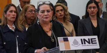 Cae la corrupta presidenta del INE, Guadalupe Taddei tras polémica por contratos e irregularidades