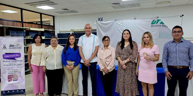 Mujeres juzgadoras comparten experiencias y retos en Conversatorio del TEQROO en la UT Riviera Maya