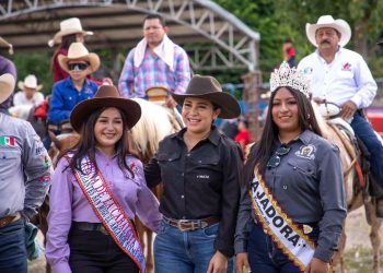 Mary Hernández entre caballos, banda y un municipio ensangrentado busca diputación federal