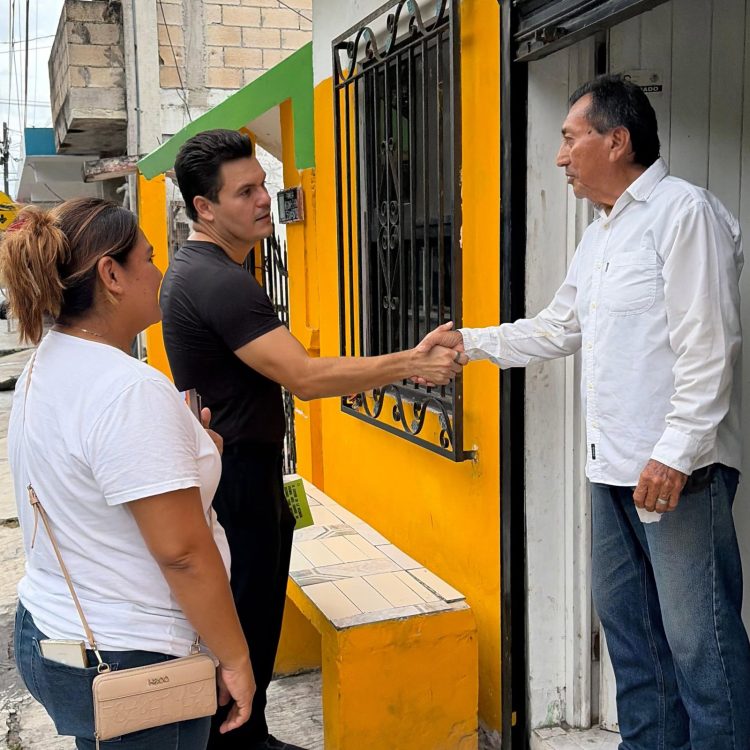 El chalán del Niño Verde Renan Sánchez Tajonar, dejó a Paul André Quintero Meri al frente de la #MafiaVerde, su chalán y recaudador de confianza en #Cozumel, su liga con el crimen, las extorsiones a comerciantes y financiamiento ilegal para campaña en el municipio.